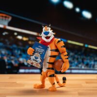 Tony the Tiger 4 Tony the Tiger Kellogg's Frosted Flakes - Jada Toys