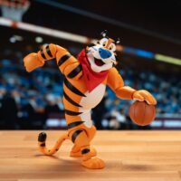 Tony the Tiger 7 Tony the Tiger Kellogg's Frosted Flakes - Jada Toys