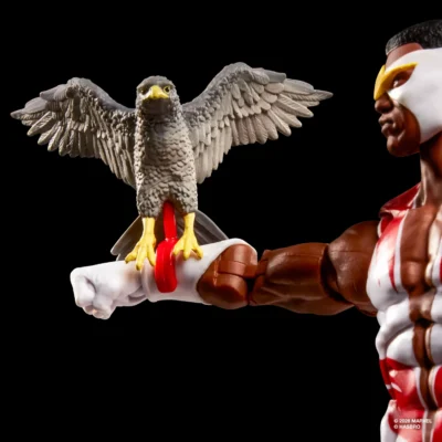 Marvel's Falcon Secret Wars - Marvel Legends