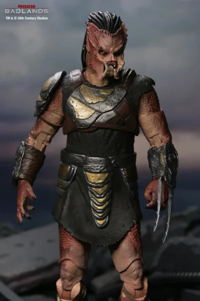 Ultimate Dek (Training Armor) Predator: Badlands - NECA